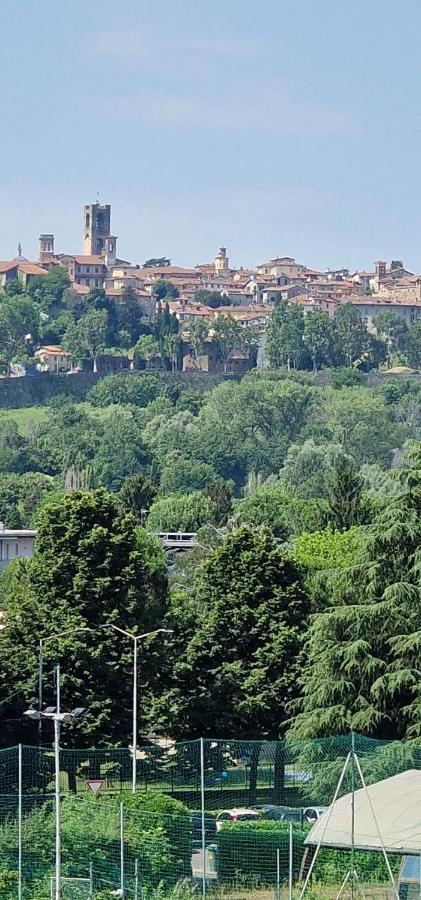 Alicia Appartement Bergamo Buitenkant foto